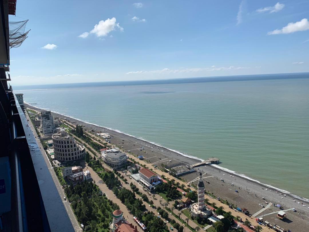 Lamar Hotel Batumi Eksteriør billede
