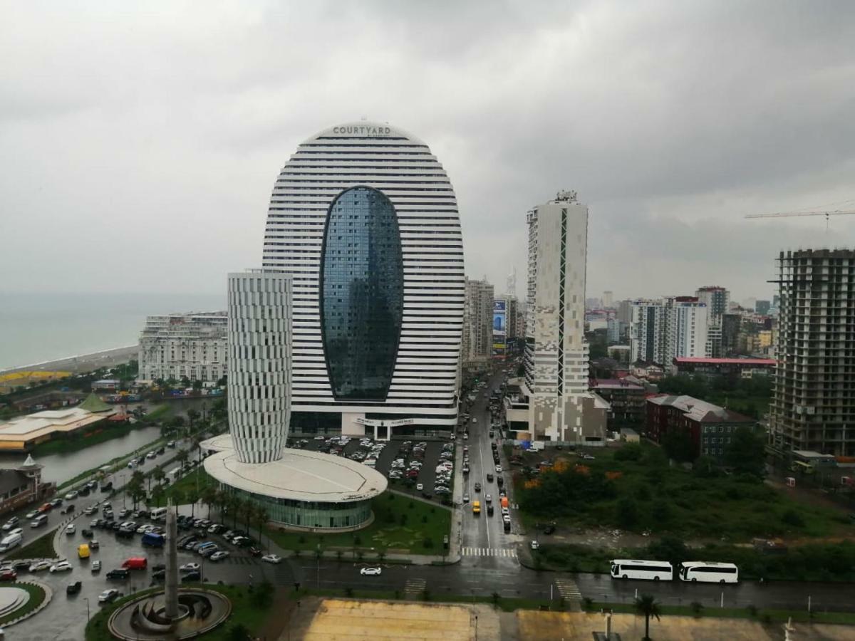 Lamar Hotel Batumi Eksteriør billede